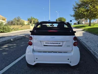 Vendo Smart Fortwo Cabrio 2014 - 7990 EUR, 80000 km - AUTO.MOTO.pt