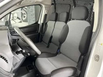 Sell Peugeot Partner 2018 - 12600 EUR, 54832 km - AUTO.MOTO.pt