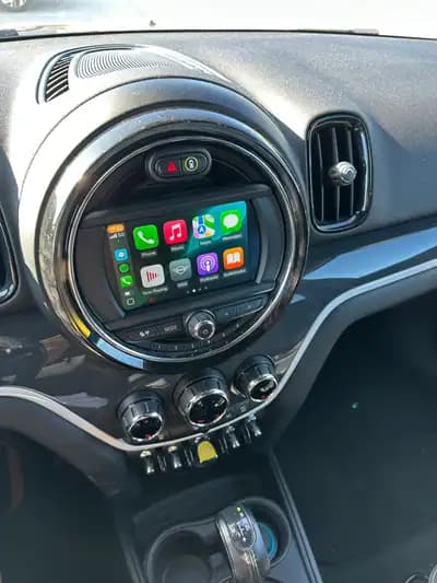 Vendo MINI Countryman 2020 - 25000 EUR, 81000 km - AUTO.MOTO.pt