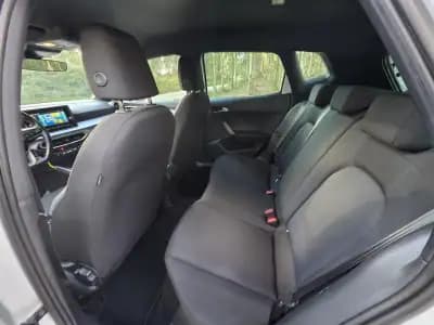 Sell SEAT Arona 2023 - 17750 EUR, 55000 km - AUTO.MOTO.pt