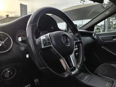 Vendo Mercedes-Benz A 180 2015 - 17990 EUR, 137000 km - AUTO.MOTO.pt