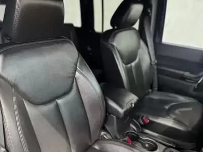 Vendo Jeep Wrangler Unlimited 2016 - 48500 EUR, 95954 km - AUTO.MOTO.pt