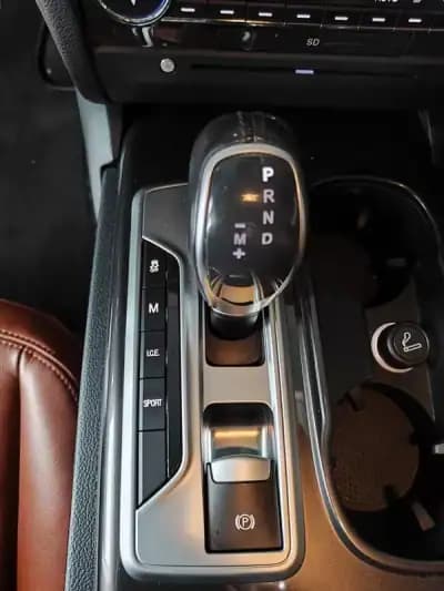 Sell Maserati Ghibli 2015 - 34500 EUR, 129900 km - AUTO.MOTO.pt