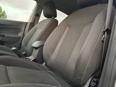 Sell Ford Fiesta 2016 - 9990 EUR, 87600 km - AUTO.MOTO.pt