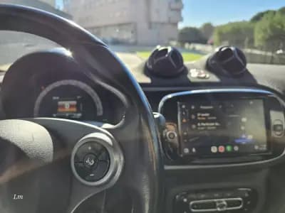 Sell Smart Fortwo Cabrio 2021 - 12750 EUR, 42000 km - AUTO.MOTO.pt