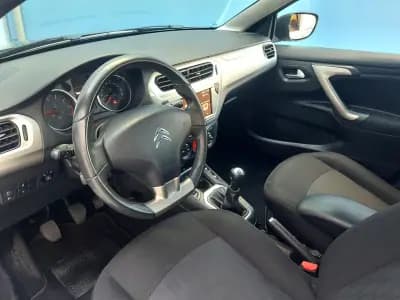 Sell Citroën C-Elysée 2018 - 12500 EUR, 63213 km - AUTO.MOTO.pt