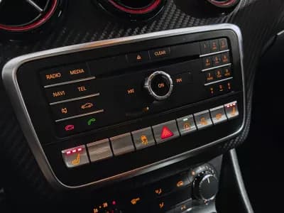 Vendo Mercedes-Benz A 45 AMG 2016 - 30900 EUR, 199130 km - AUTO.MOTO.pt