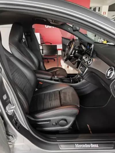 Sell Mercedes-Benz CLA 200 2016 - 20500 EUR, 168500 km - AUTO.MOTO.pt