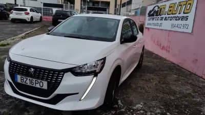 Sell Peugeot 208 2022 - 13999 EUR, 47000 km - AUTO.MOTO.pt