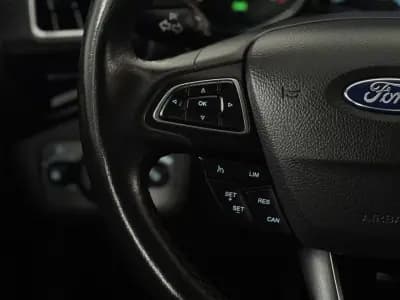 Vendo Ford Grand C-Max 2016 - 9950 EUR, 108000 km - AUTO.MOTO.pt