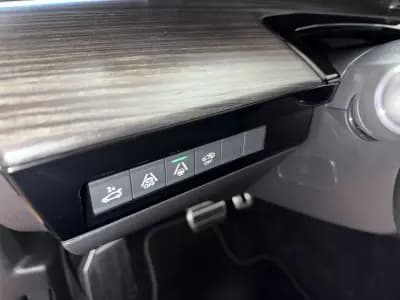 Vendo Peugeot 508 SW 2020 - 26000 EUR, 128987 km - AUTO.MOTO.pt