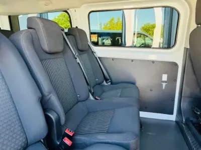 Vendo Ford Transit Custom 2016 - 24500 EUR, 217344 km - AUTO.MOTO.pt
