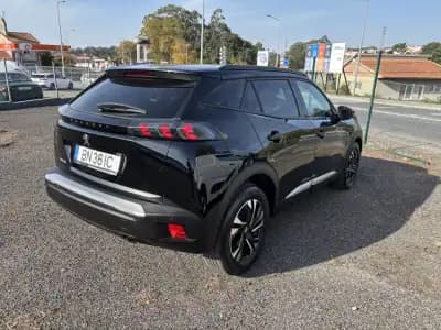 Sell Peugeot 2008 2023 - 21900 EUR, 21376 km - AUTO.MOTO.pt
