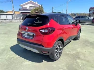 Sell Renault Captur 2019 - 19250 EUR, 86490 km - AUTO.MOTO.pt