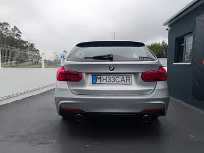 Vendo BMW 318 2018 - 19900 EUR, 170608 km - AUTO.MOTO.pt