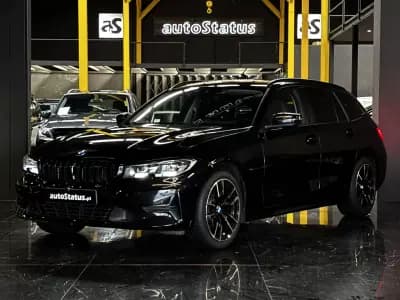 Vendo BMW 318 2022 - 29990 EUR, 100253 km - AUTO.MOTO.pt