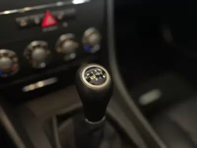 Vendo Mercedes-Benz SLK 200 2010 - 17950 EUR, 112597 km - AUTO.MOTO.pt