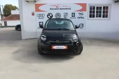 Vendo Fiat 500e C 2022 - 19980 EUR, 10413 km - AUTO.MOTO.pt