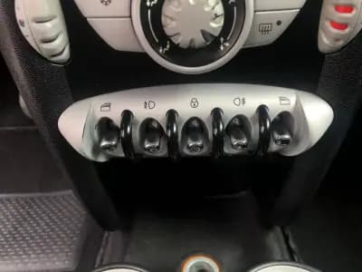 Vendo MINI 2008 - 7999 EUR, 300000 km - AUTO.MOTO.pt