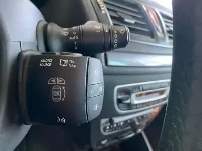 Sell Renault Mégane Sport Tourer 2010 - 4990 EUR, 340390 km - AUTO.MOTO.pt