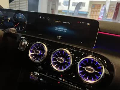 Sell Mercedes-Benz A 180 2018 - 26990 EUR, 180000 km - AUTO.MOTO.pt