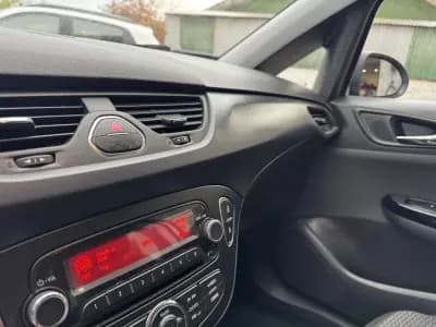 Vendo Opel Corsa 2017 - 9500 EUR, 121000 km - AUTO.MOTO.pt