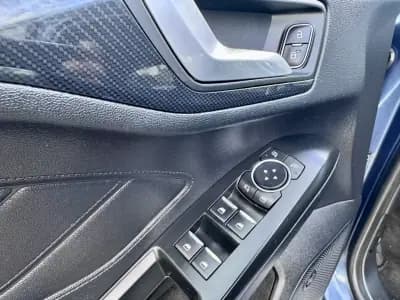 Vendo Ford Focus 2019 - 13900 EUR, 129500 km - AUTO.MOTO.pt