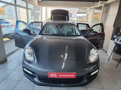Sell Porsche Panamera 2017 - 67750 EUR, 99900 km - AUTO.MOTO.pt