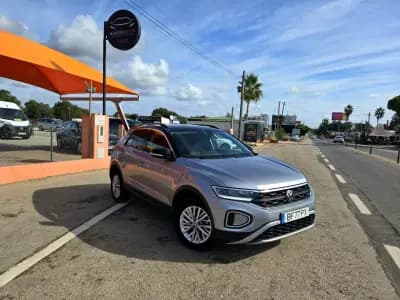 Vendo Volkswagen T-Cross 2023 - 23950 EUR, 54652 km - AUTO.MOTO.pt