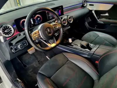 Sell Mercedes-Benz CLA 180 2020 - 25500 EUR, 167000 km - AUTO.MOTO.pt