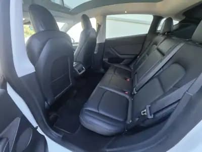 Vendo Tesla Model Y 2022 - 37000 EUR, 90000 km - AUTO.MOTO.pt