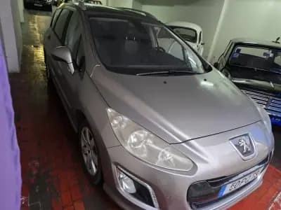 Vendo Peugeot 308 SW 2012 - 4999 EUR, 282857 km - AUTO.MOTO.pt