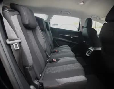 Sell Peugeot 5008 2019 - 16990 EUR, 120000 km - AUTO.MOTO.pt