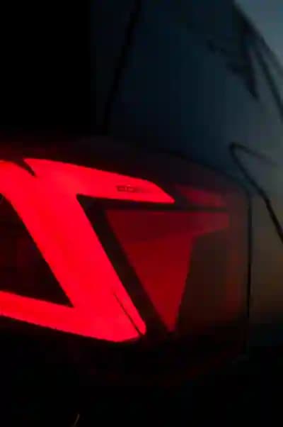 Sell Cupra Born 2022 - 23900 EUR, 61000 km - AUTO.MOTO.pt