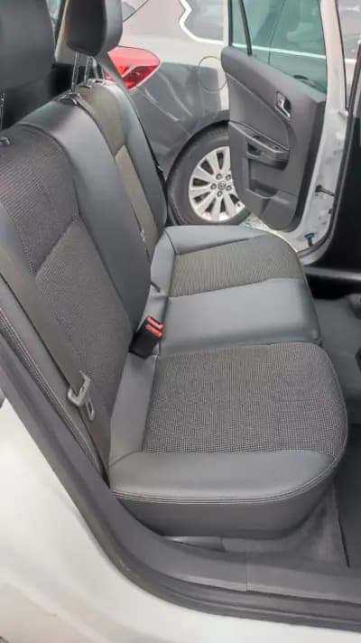 Vendo Opel Astra Caravan 2010 - 7398 EUR, 198797 km - AUTO.MOTO.pt