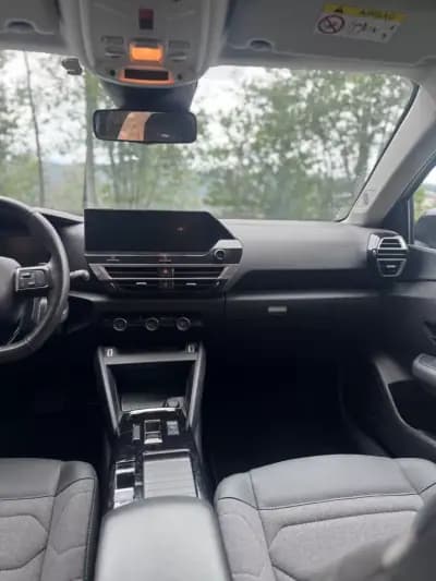 Vendo Citroën C4 2023 - 21500 EUR, 141295 km - AUTO.MOTO.pt