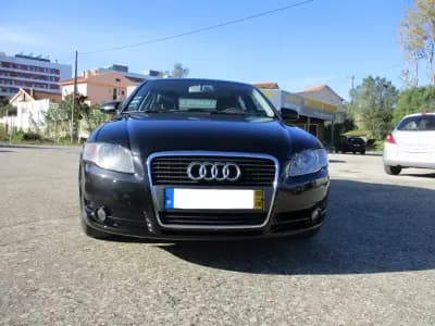 Vendo Audi A4 2005 - 5900 EUR, 290000 km - AUTO.MOTO.pt