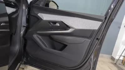 Sell Peugeot 3008 2025 - 32750 EUR, 23000 km - AUTO.MOTO.pt