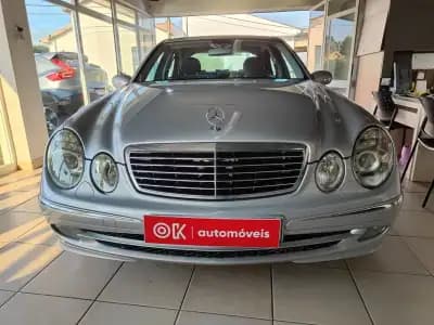 Vendo Mercedes-Benz E 220 2003 - 5500 EUR, 500000 km - AUTO.MOTO.pt