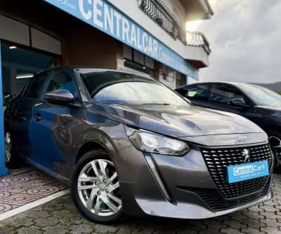Vendo Peugeot 208 2020 - 13950 EUR, 98000 km - AUTO.MOTO.pt