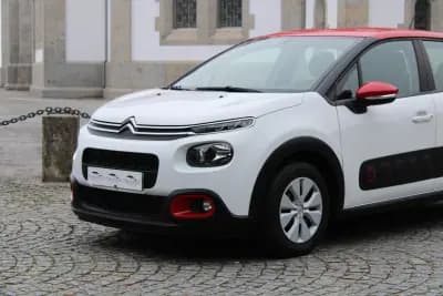 Vendo Citroën C3 2016 - 10990 EUR, 138000 km - AUTO.MOTO.pt