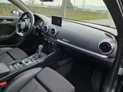 Sell Audi A3 Sportback 2017 - 18990 EUR, 164000 km - AUTO.MOTO.pt