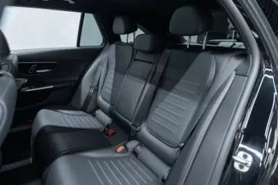 Vendo Mercedes-Benz C 300 2022 - 42950 EUR, 63000 km - AUTO.MOTO.pt