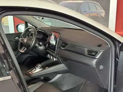 Vendo Renault Captur 2020 - 23990 EUR, 36501 km - AUTO.MOTO.pt