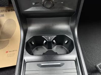 Vendo MG MG4 2023 - 18990 EUR, 44000 km - AUTO.MOTO.pt