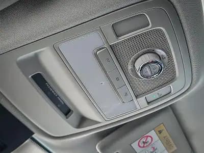 Sell MG ZS 2020 - 19250 EUR, 15000 km - AUTO.MOTO.pt