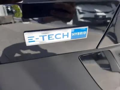 Sell Renault Arkana 2022 - 33490 EUR, 20820 km - AUTO.MOTO.pt