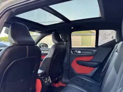 Vendo Volvo XC 40 2021 - 29500 EUR, 116000 km - AUTO.MOTO.pt