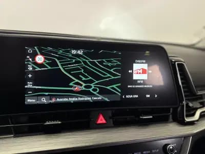 Vendo Kia Sportage 2022 - 23990 EUR, 38151 km - AUTO.MOTO.pt