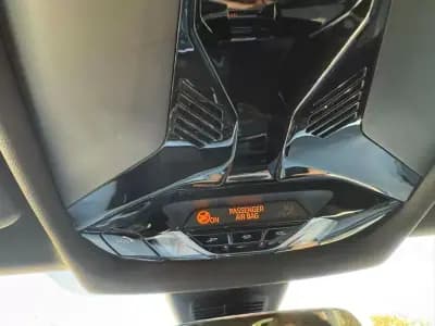 Vendo BMW 216 Gran Coupé 2021 - 27499 EUR, 78000 km - AUTO.MOTO.pt